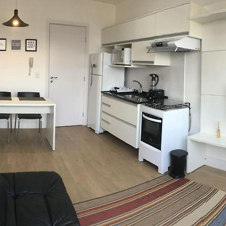 609-Apartamento Encantador, Com 1 Vaga De Garagem, Todo Mobiliado E Decorado, Edificio Com Academia, Lavanderia, Excelente Localizacao No Reboucas, Proximo Ao Batel E Centro Curitiba Exterior foto