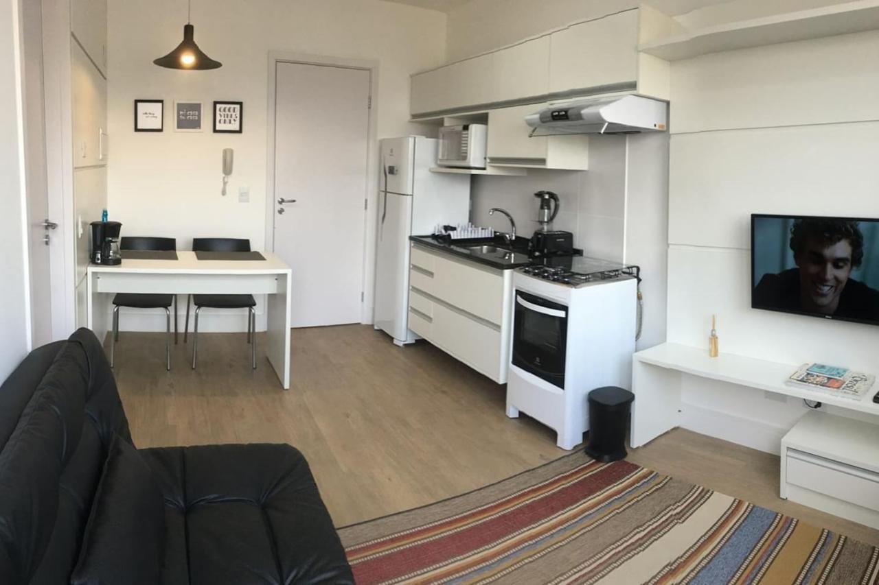 609-Apartamento Encantador, Com 1 Vaga De Garagem, Todo Mobiliado E Decorado, Edificio Com Academia, Lavanderia, Excelente Localizacao No Reboucas, Proximo Ao Batel E Centro Curitiba Exterior foto