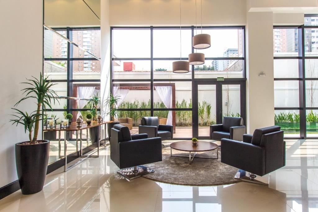 609-Apartamento Encantador, Com 1 Vaga De Garagem, Todo Mobiliado E Decorado, Edificio Com Academia, Lavanderia, Excelente Localizacao No Reboucas, Proximo Ao Batel E Centro Curitiba Exterior foto