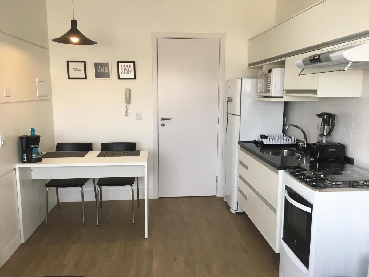 609-Apartamento Encantador, Com 1 Vaga De Garagem, Todo Mobiliado E Decorado, Edificio Com Academia, Lavanderia, Excelente Localizacao No Reboucas, Proximo Ao Batel E Centro Curitiba Exterior foto